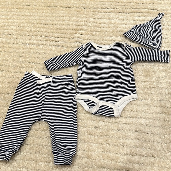 Starting Out Other - Newborn matching set